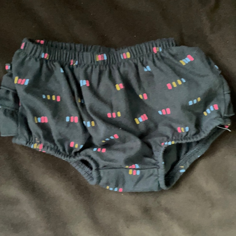 Baby girl bloomer shorts 3-6 months Cat and Jack